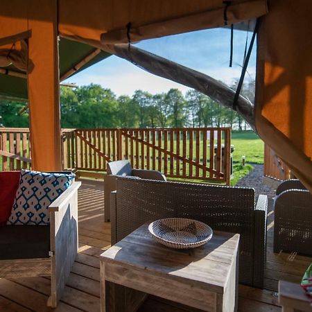 Lapwing Safari Tent 切尔滕纳姆 外观 照片